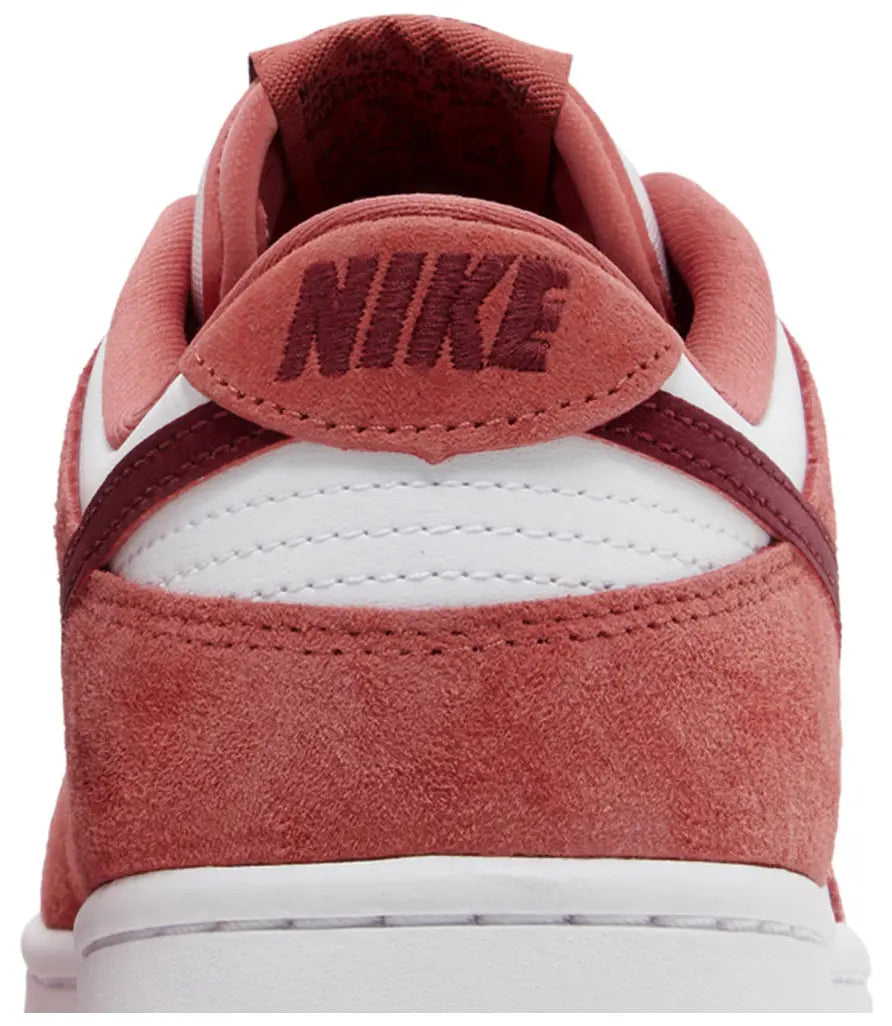 Nike Dunk Low Valentine's Day (Women's)